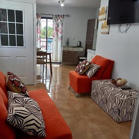 ברלין Hostal Jasmin מראה חיצוני תמונה