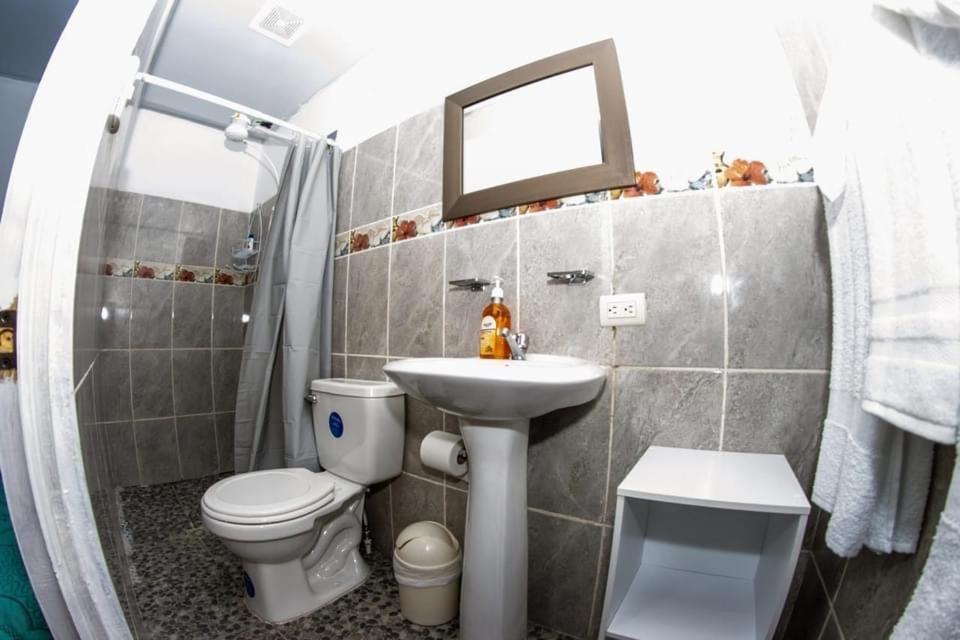 ברלין Hostal Jasmin מראה חיצוני תמונה