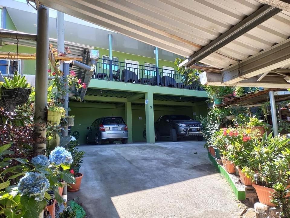 ברלין Hostal Jasmin מראה חיצוני תמונה